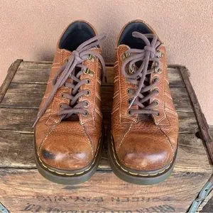 Dr. Martens | Shoes | Vintage Dr Martens 9s Lug Sole Mens  display picture 1